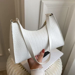 Latest Styles in Women's Shoulder Bags
